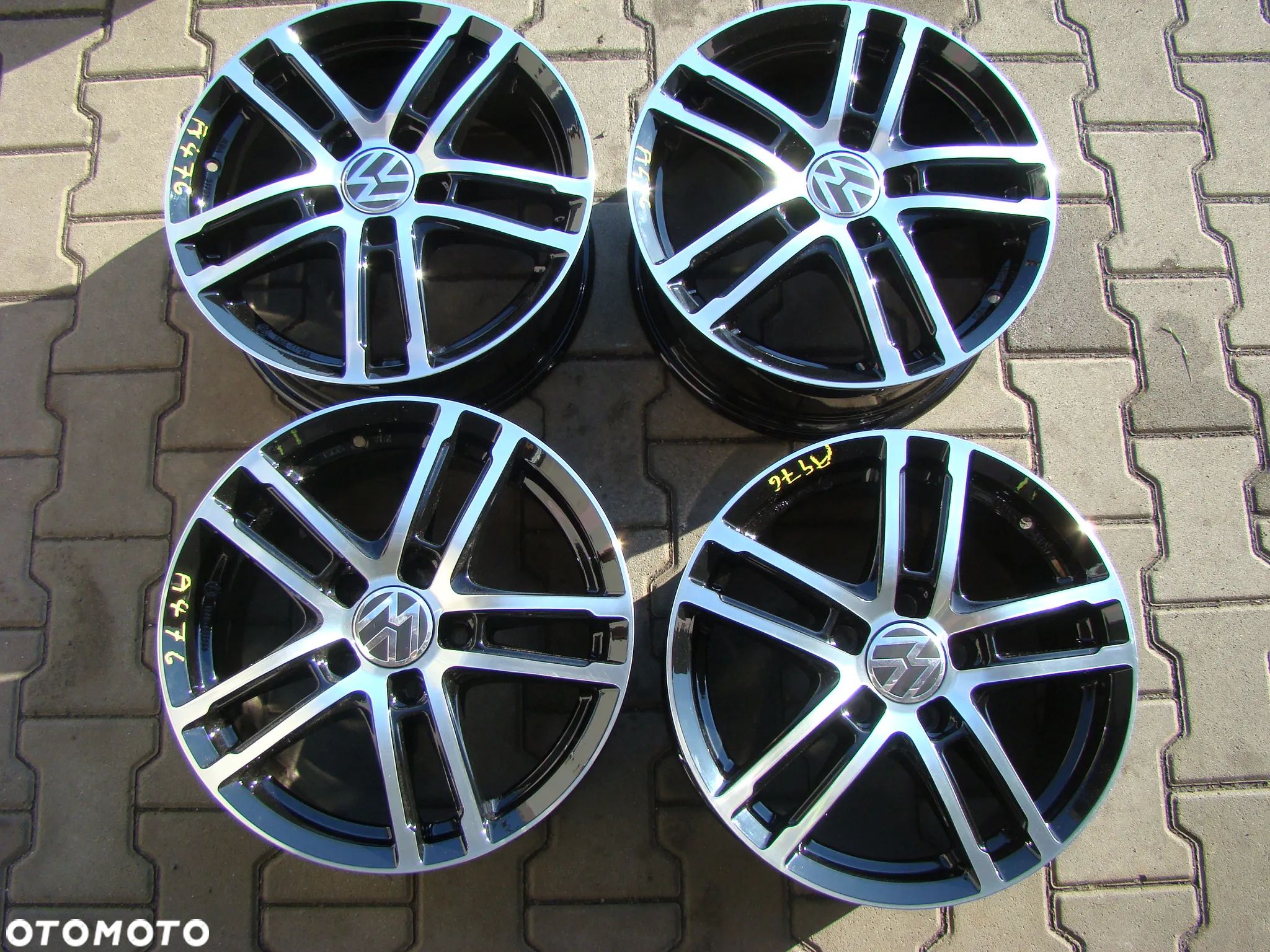 a476 5x112 VW Tiguan Scirocco T-Roc Beetle Passat 7jx16 et32 niemontowane - 1