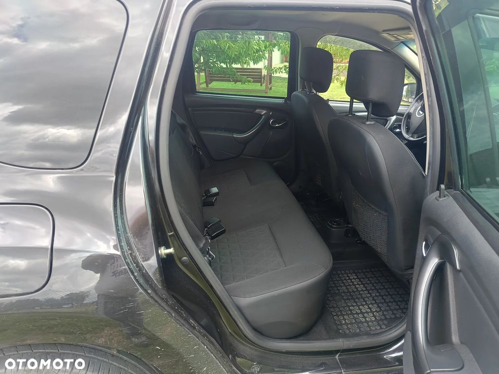 Dacia Duster dCi 110 FAP 4x4 Celebration - 11