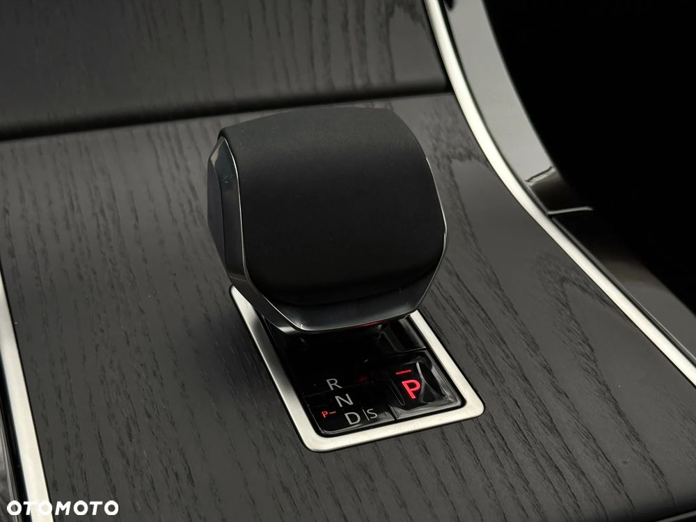 Land Rover Range Rover Velar P400 Autobiography - 8