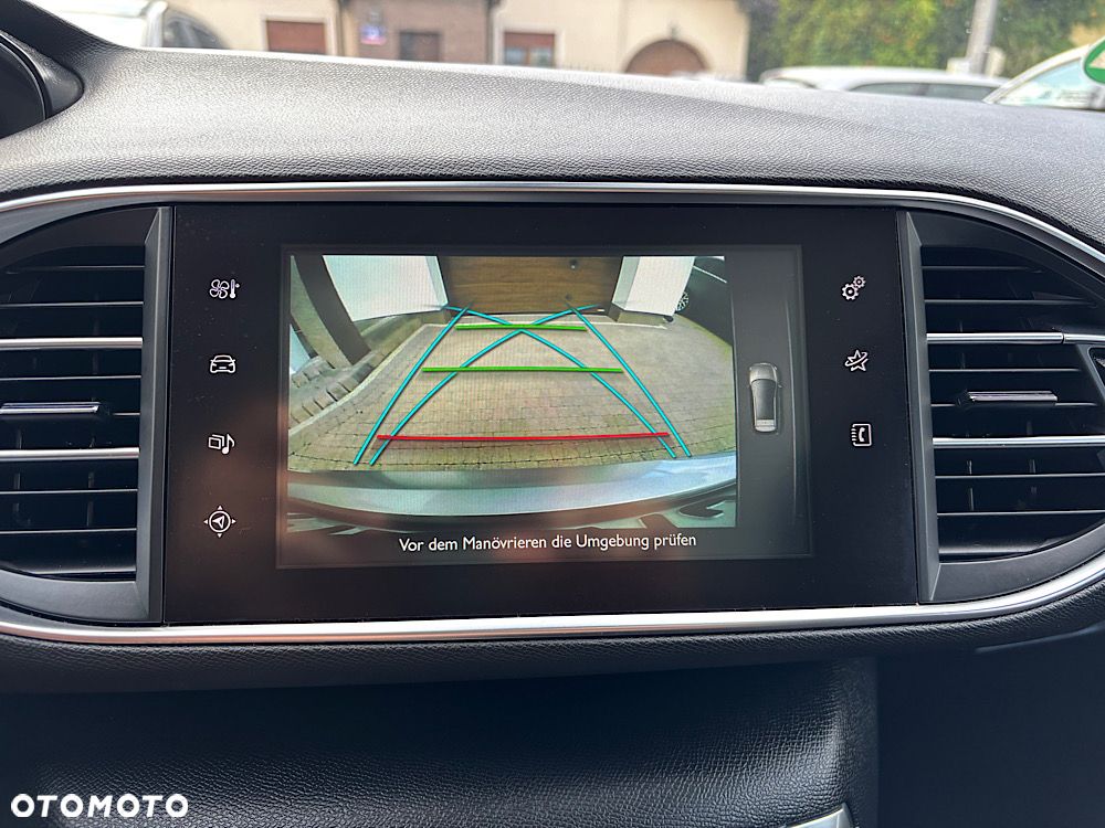 Peugeot 308 1.6 e-HDi Allure S&S - 36
