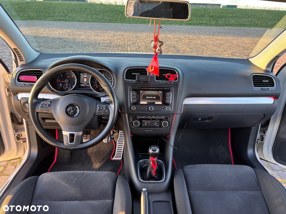 Volkswagen Golf 2.0 TDI DPF Trendline - 11