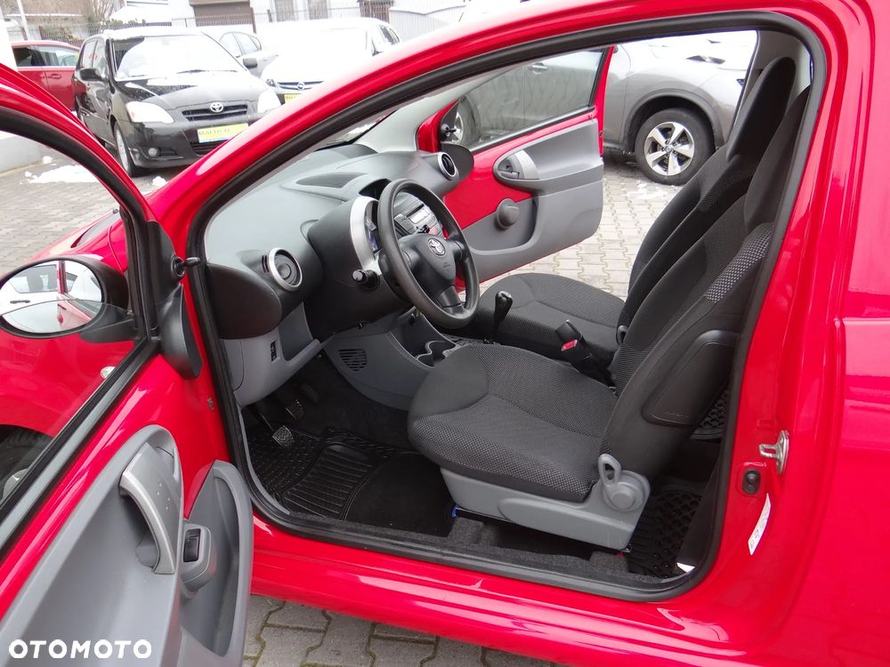 Toyota Aygo Cool&Go - 21