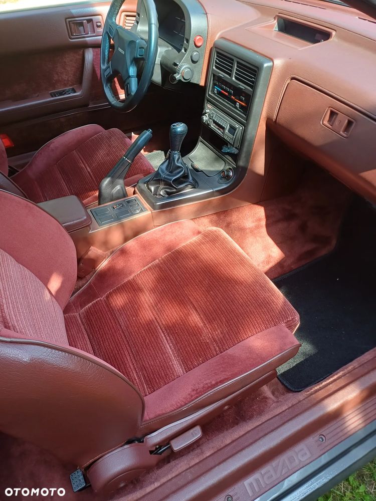 Mazda RX-7 - 6