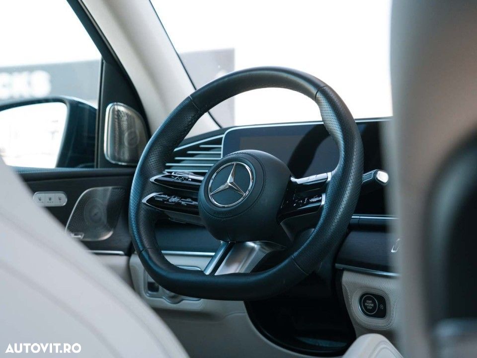 Mercedes-Benz GLS - 40