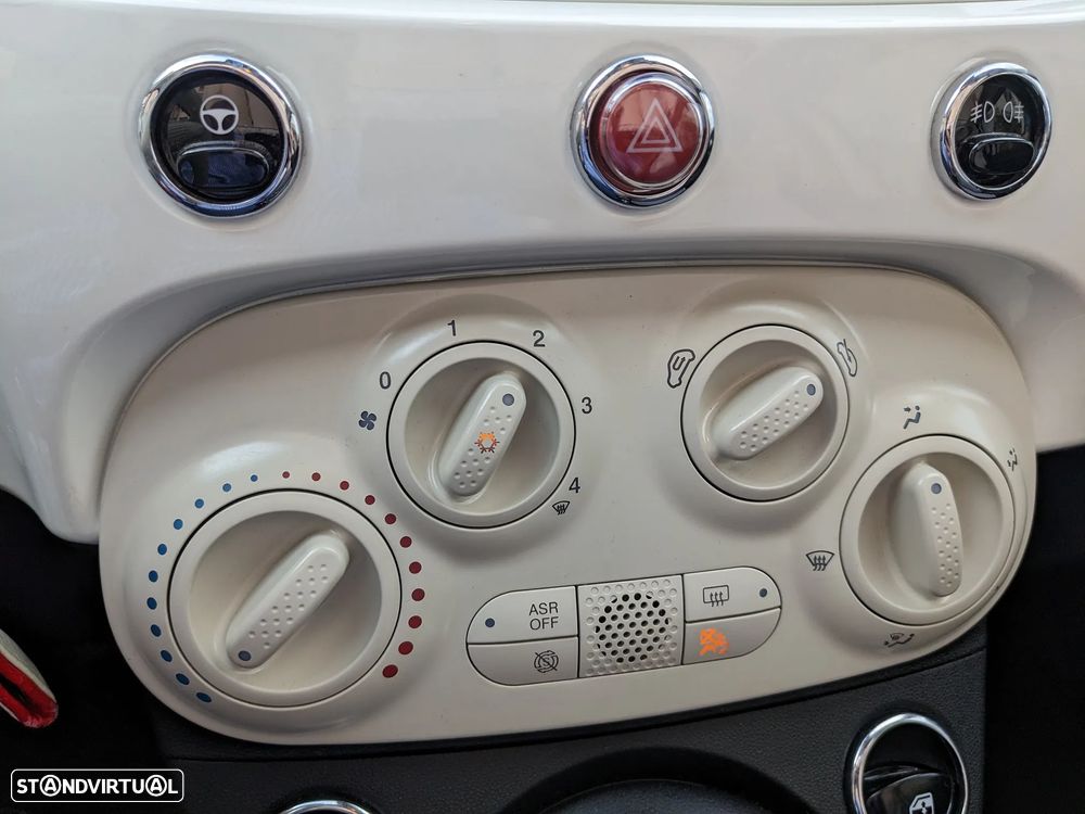 Fiat 500 1.2 Lounge J16 - 17