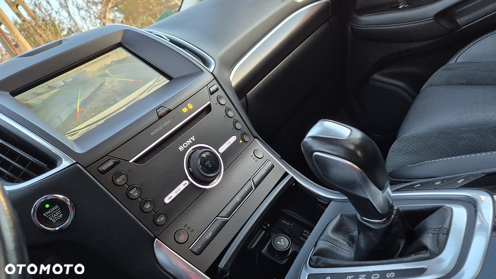 Ford S-Max 2.0 TDCi Titanium PowerShift - 7