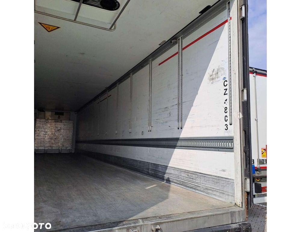 Schmitz Cargobull SKO Double Deck FP 45 ThermoKing SLXi 300 Multitemp - 10