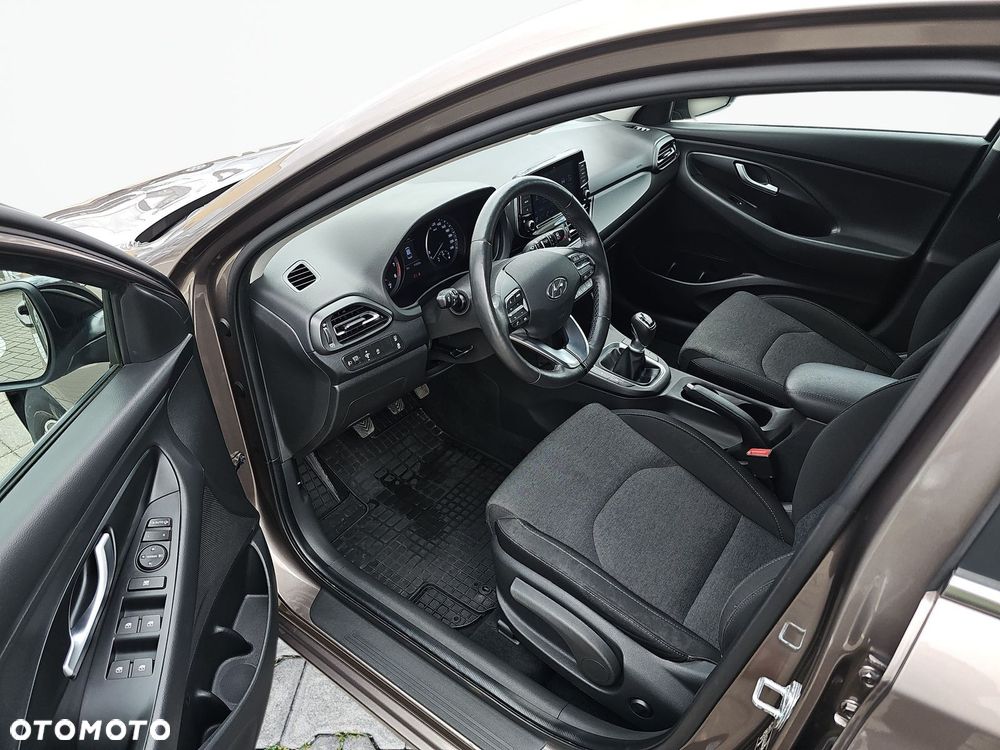 Hyundai i30 1.0 T-GDI Smart - 12