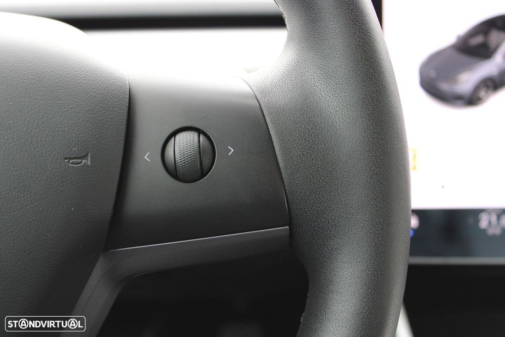 Tesla Model 3 Performance Dual Motor AWD - 23