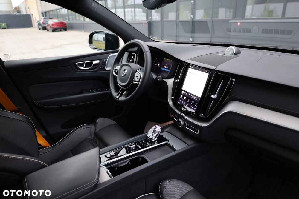 Volvo XC 60 T8 AWD Polestar Engineered - 21