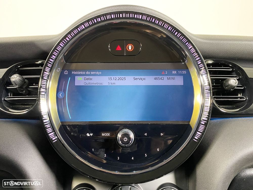 MINI 3 Portas Cooper SE Essential - 12