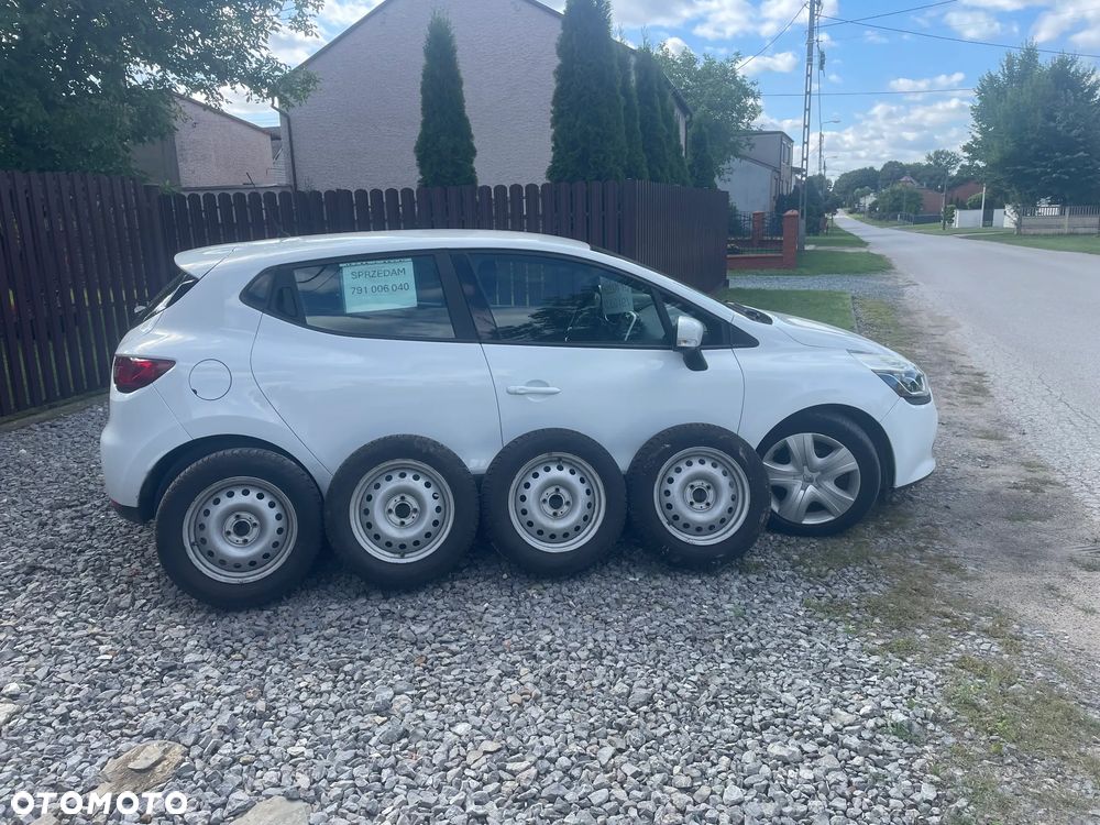 Renault Clio - 1