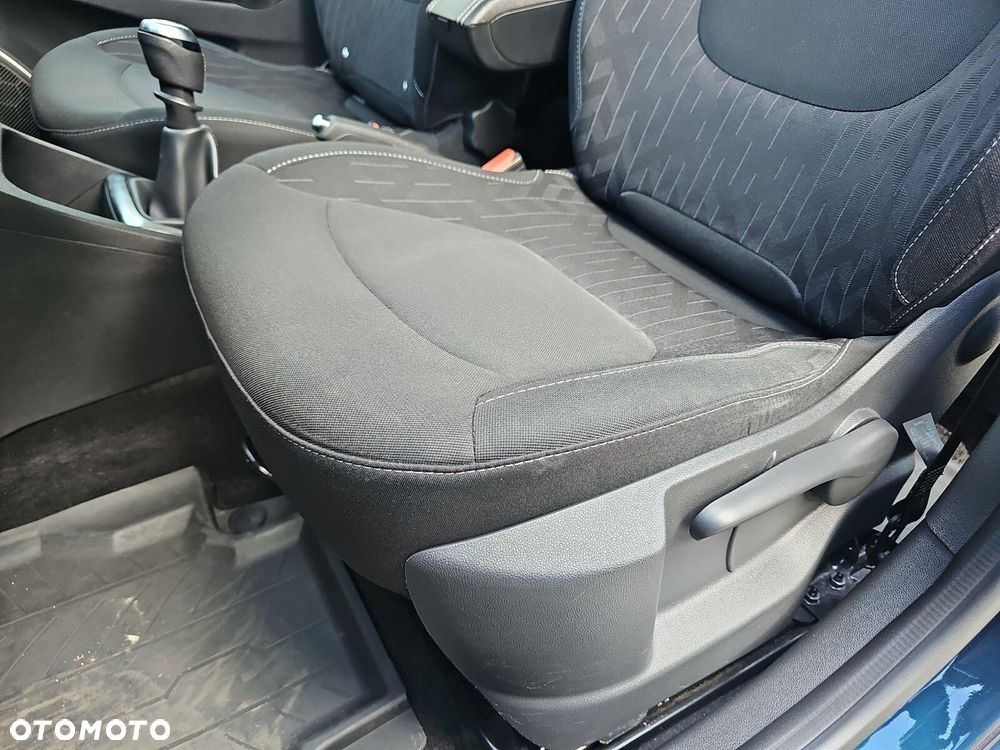 Renault Captur - 25