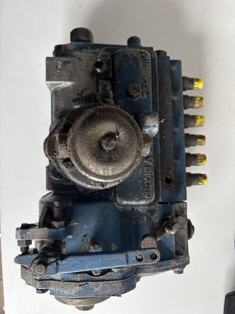 Ford TW25 - pompa wtryskowa paliwa - 4