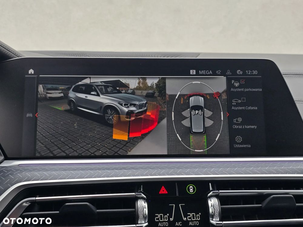 BMW X5 xDrive45e - 30