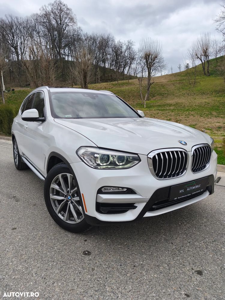 BMW X3 xDrive30i Aut. Luxury Line - 3