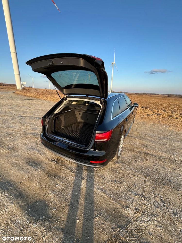 Audi A4 Avant 2.0 TDI S tronic - 15