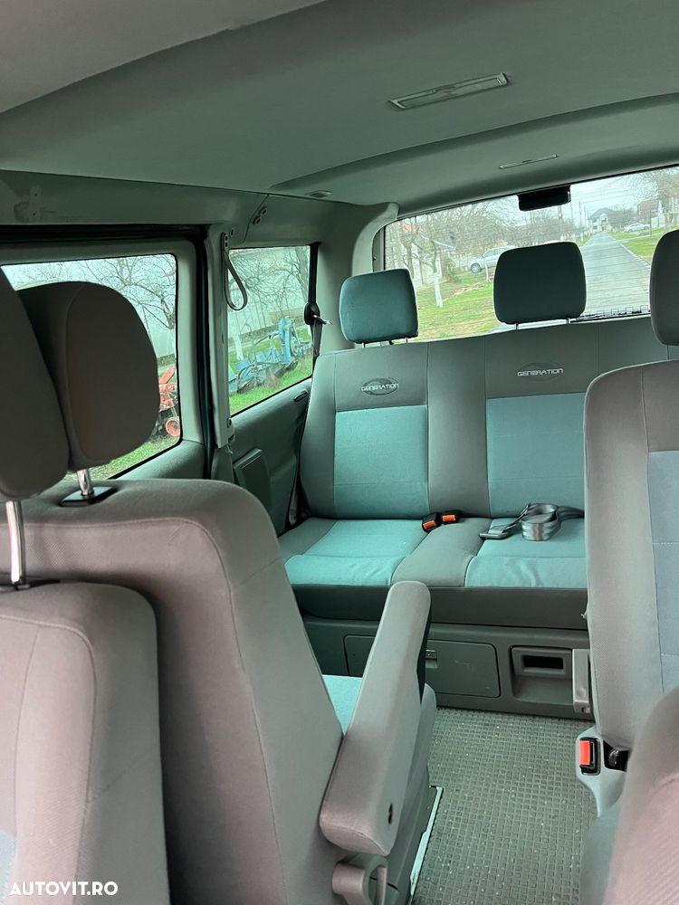 Volkswagen Multivan - 9
