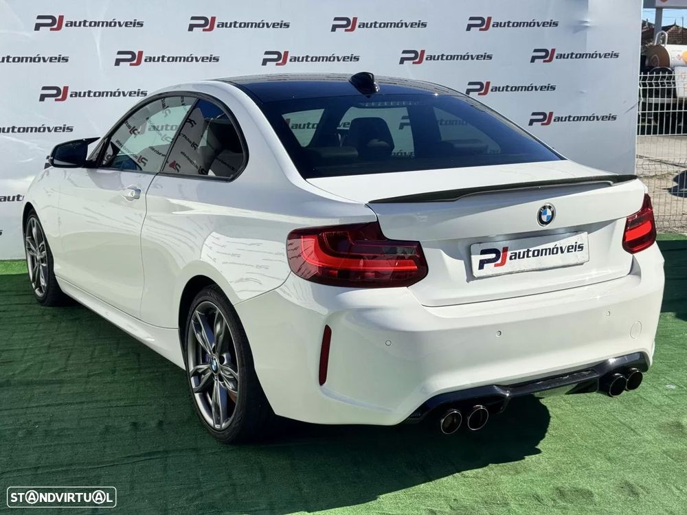 BMW M235i Coupe - 11