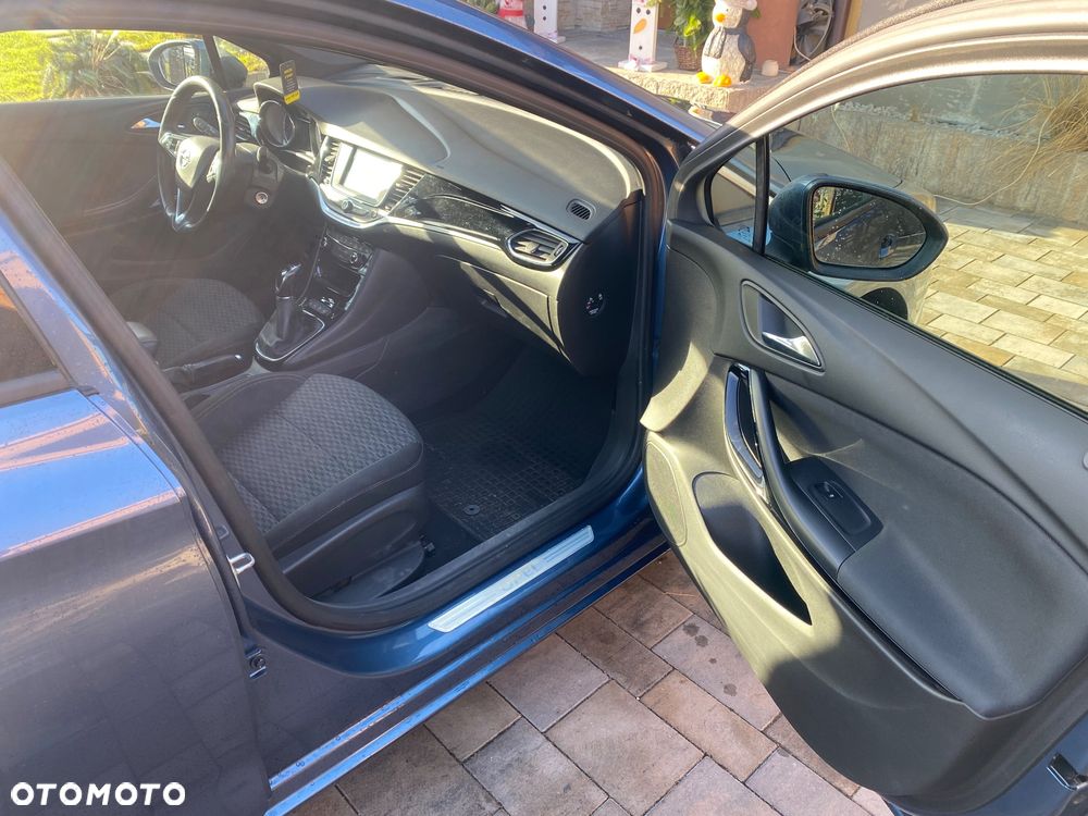 Opel Astra 1.4 T Dynamic - 10