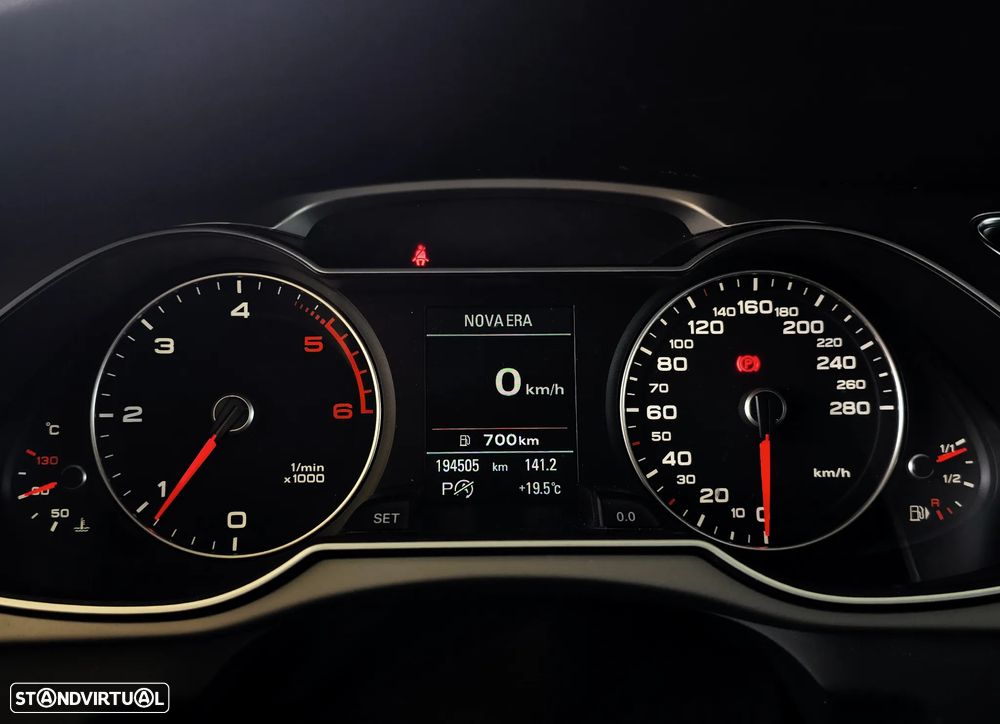 Audi A4 Avant 2.0 TDI Multitronic - 9