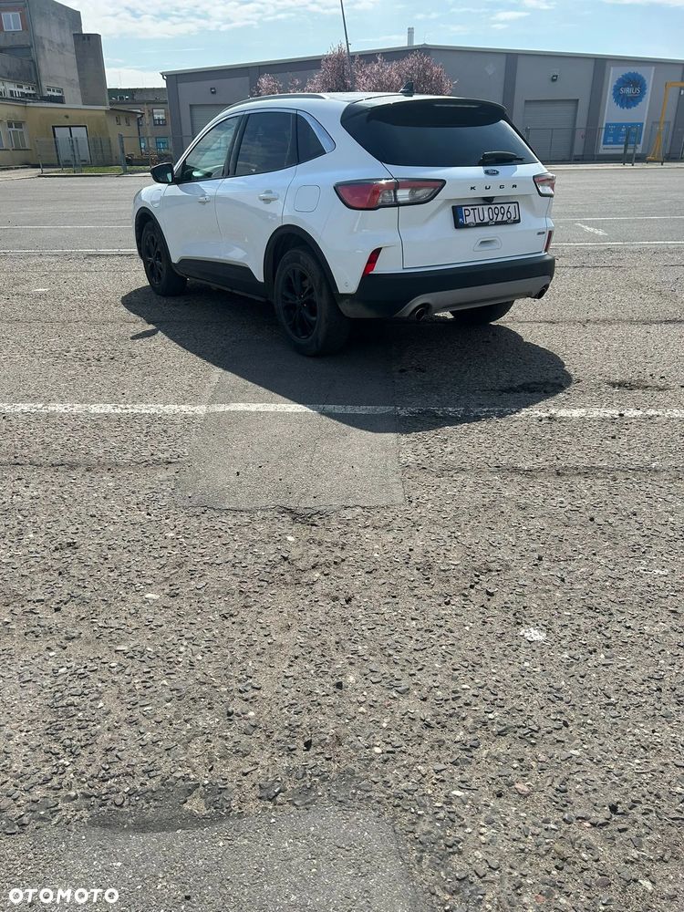 Ford Kuga 2.5P PHEV FWD Titanium - 3