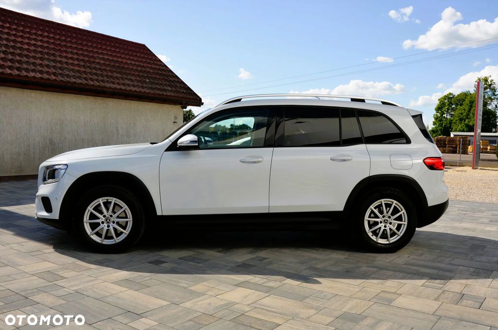 Mercedes-Benz GLB 200 d 8G-DCT - 11