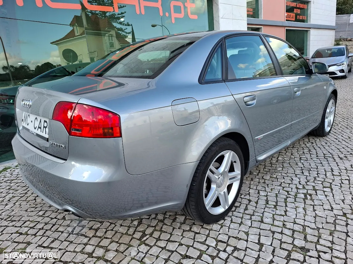 Audi A4 2.0 TDI S-line - 6
