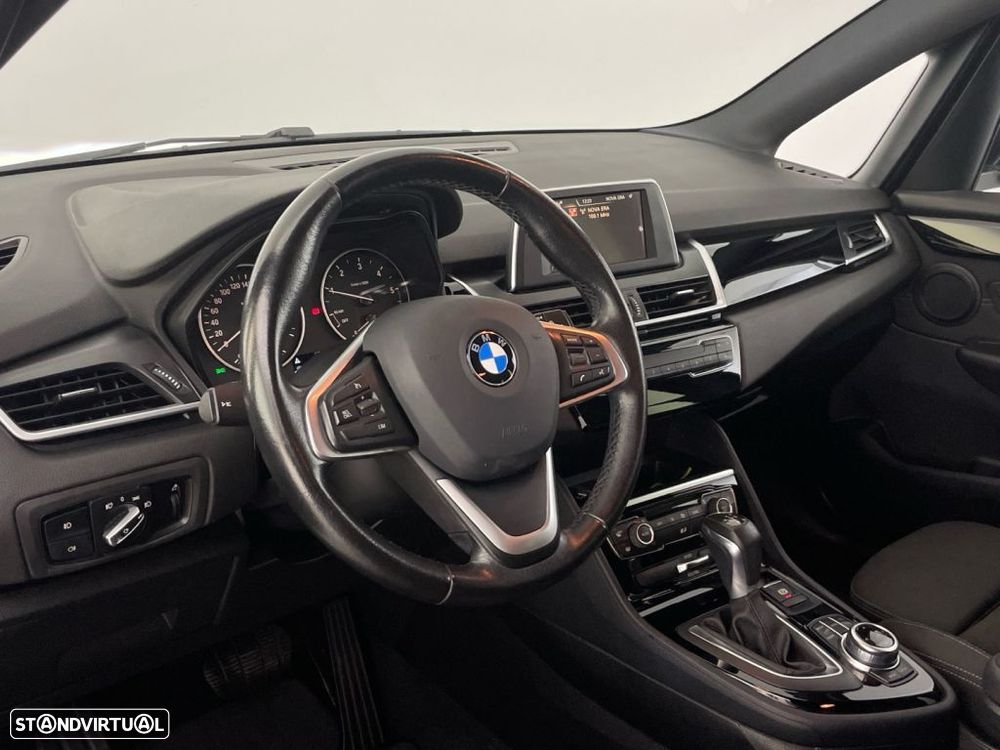BMW 216 Active Tourer d Auto - 17