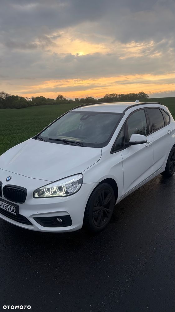 BMW Seria 2 218d Luxury Line - 1