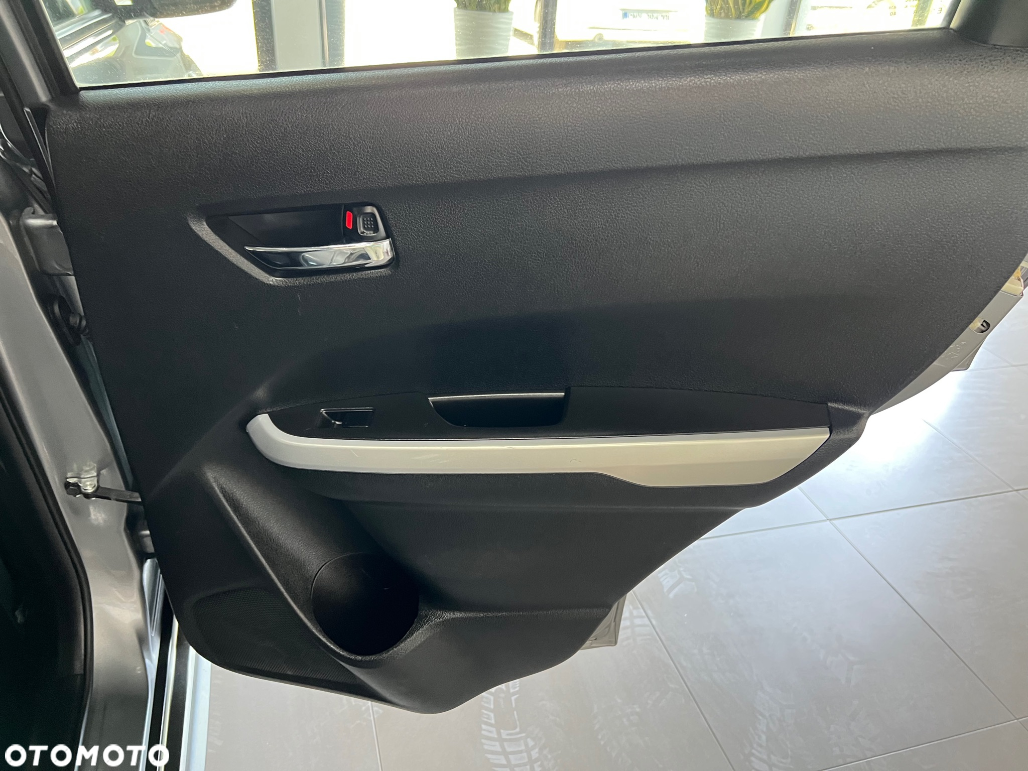 Suzuki Vitara - 27