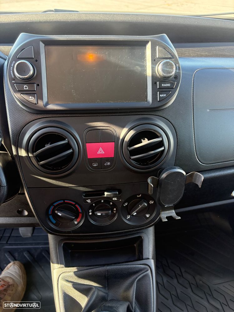 Fiat Fiorino 1.3 M-Jet SX - 26