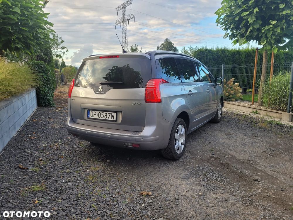 Peugeot 5008 2.0 BlueHDI Allure S&S - 8