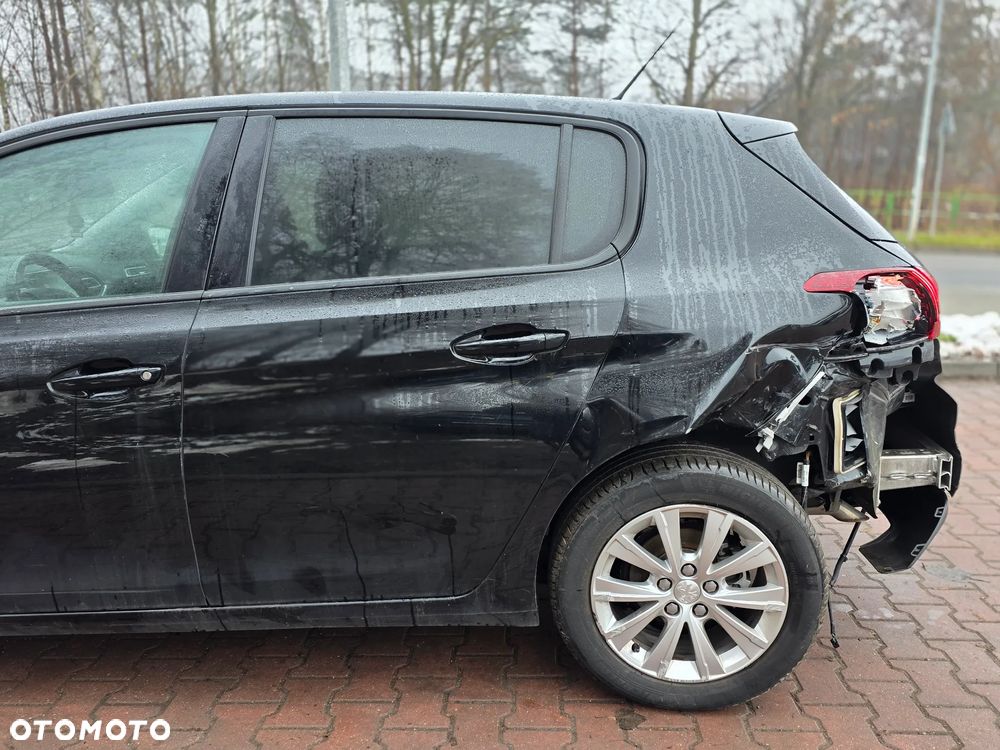 Peugeot 308 PureTech 110 Stop & Start Style - 8