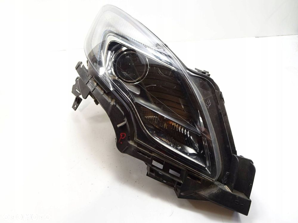 lampa prawy przód opel zafira c anglik - 1
