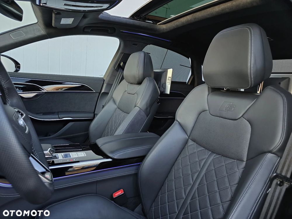 Audi A8 - 19