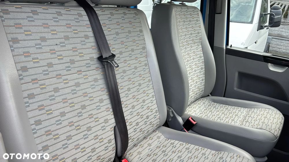 Volkswagen Transporter T5 - 15