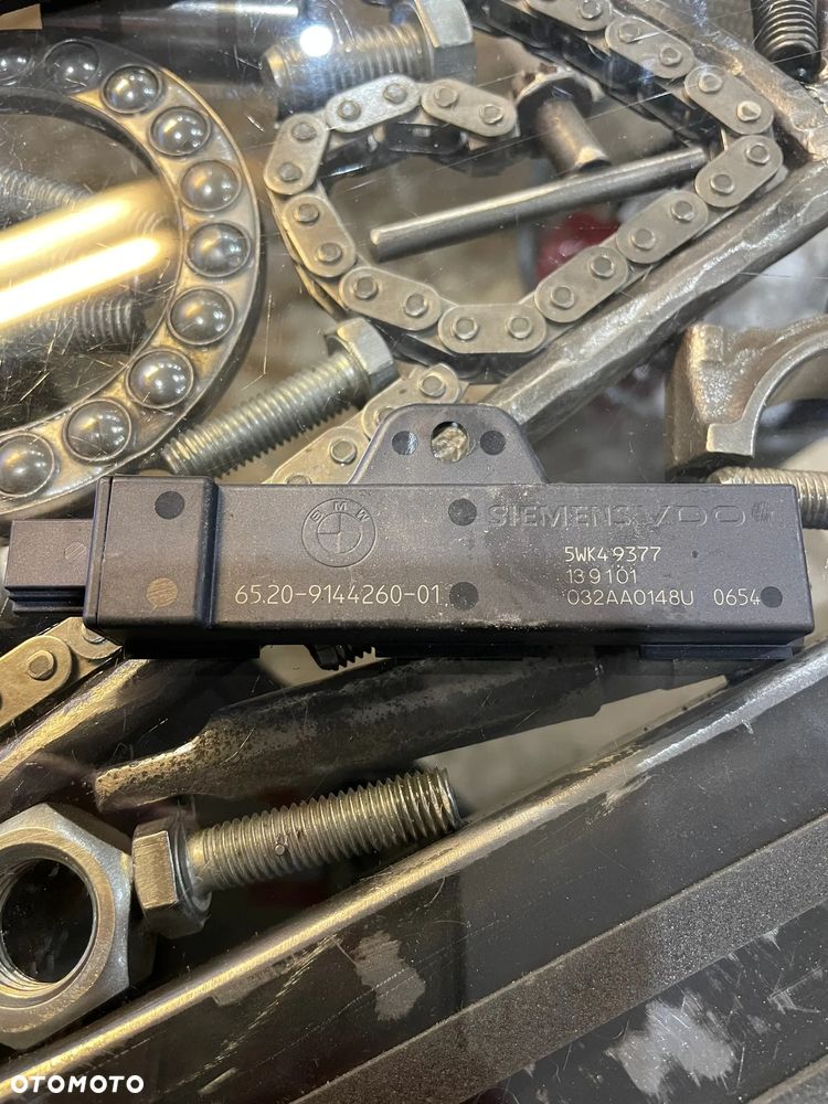 BMW F01 ANTENA 9144260-01 - 1