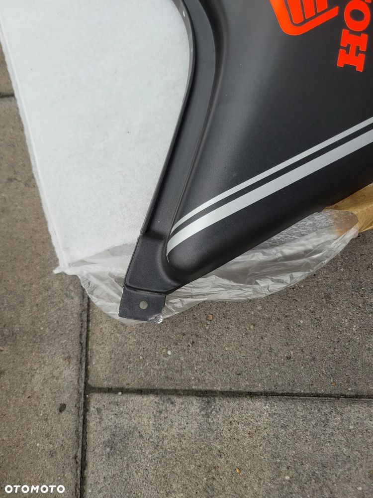 Owiewka, osłona prawa, bok, boczek prawy Honda CB 500 - 2