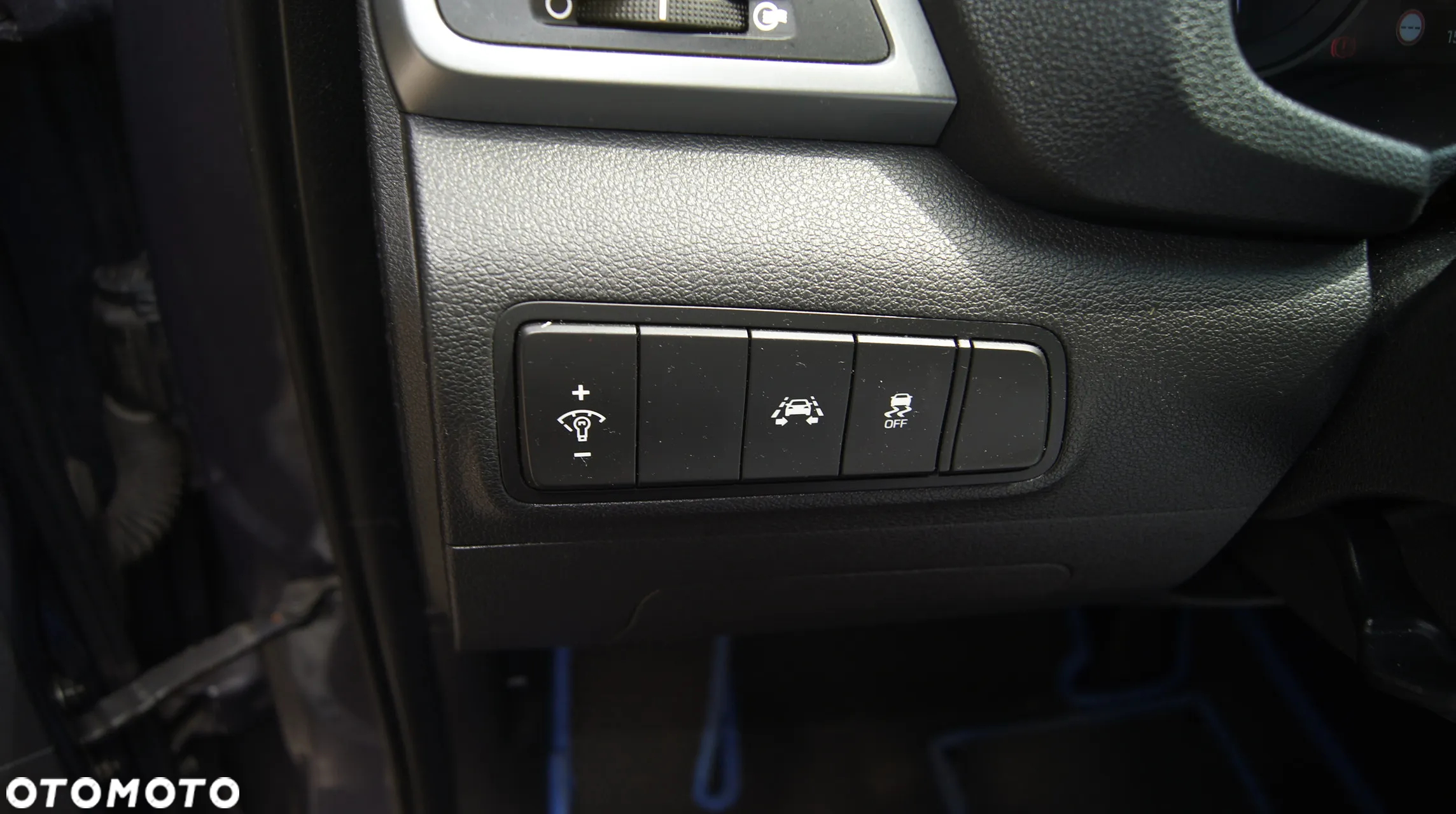 Hyundai Tucson 2.0 CRDI BlueDrive Comfort 2WD - 25