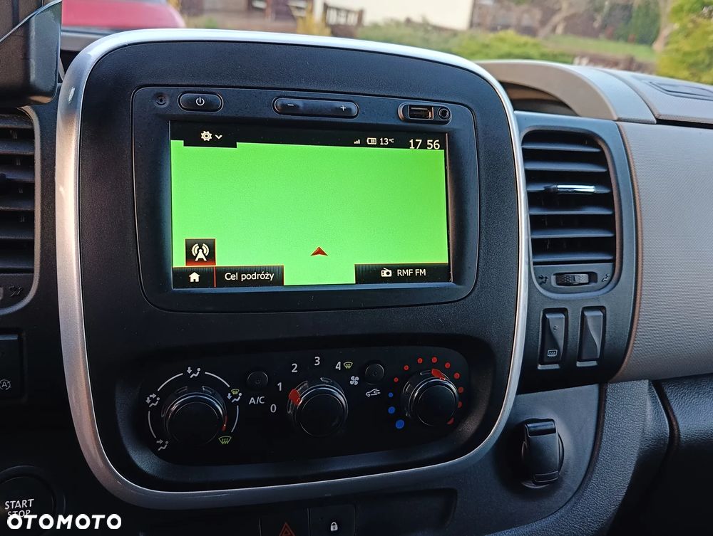 Renault Trafic Grand Combi Expression - 21
