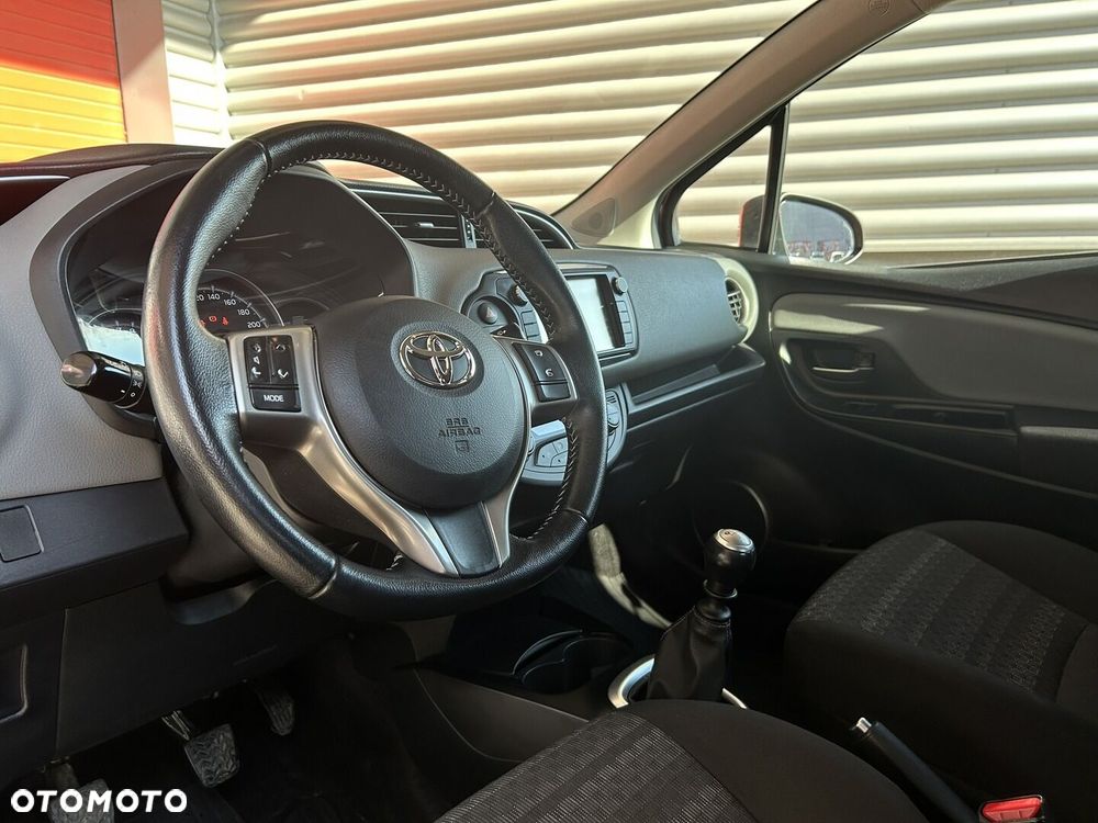 Toyota Yaris 1.33 Premium EU6 - 20