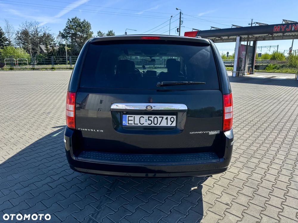 Chrysler Grand Voyager - 6