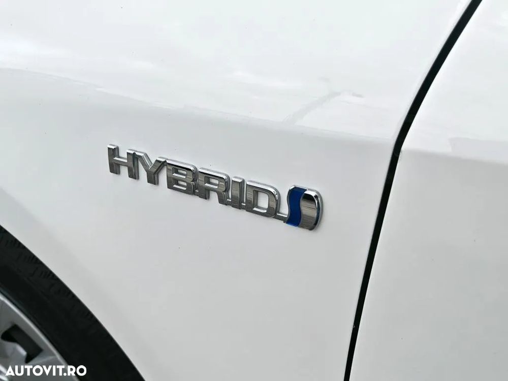 Toyota Corolla 1.8 HSD Dynamic - 23