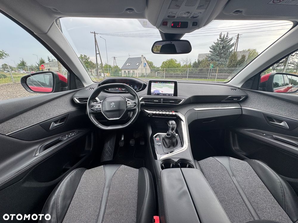 Peugeot 3008 PureTech 130 Stop & Start GPF Allure - 14