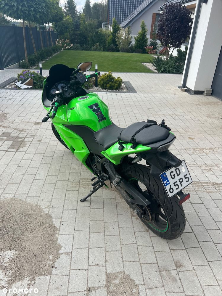 Kawasaki Ninja 250R - 4