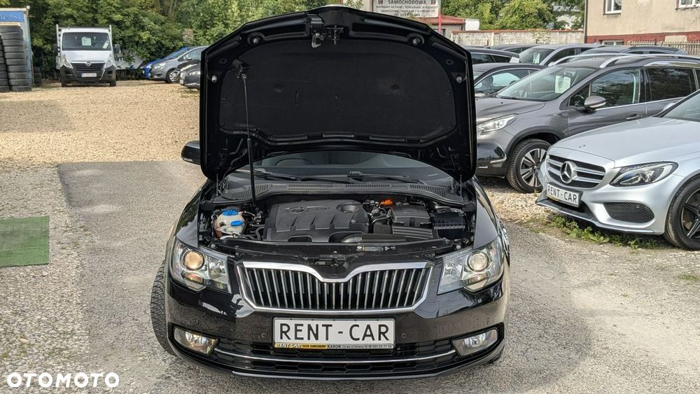 Skoda Superb 1.6 TDI Active Greenline - 40