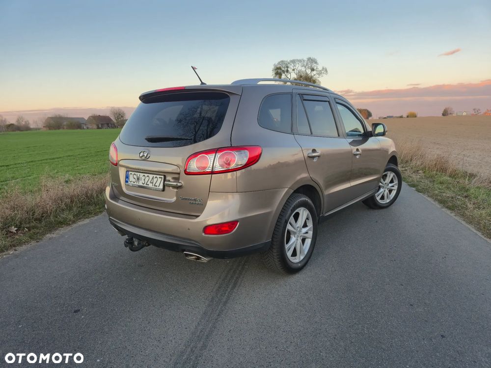 Hyundai Santa Fe - 28