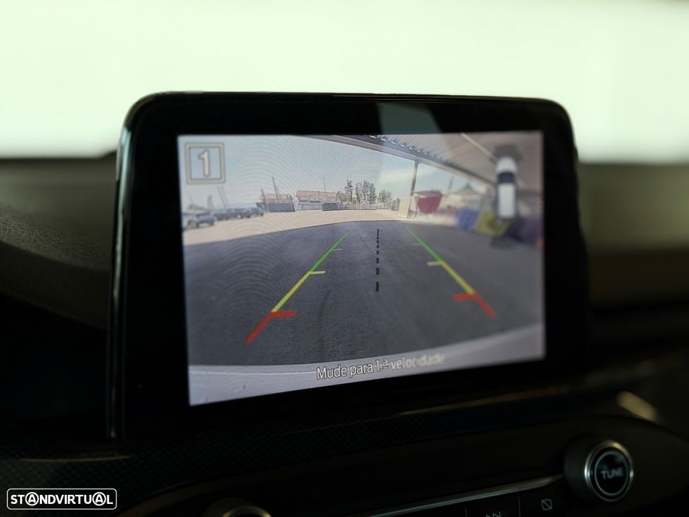 Ford Focus 1.5 TDCi ECOBlue ST-Line - 33