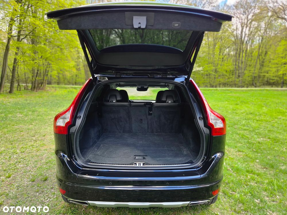 Volvo XC 60 T6 AWD Summum - 19